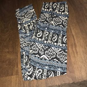 Cute pattern leggings